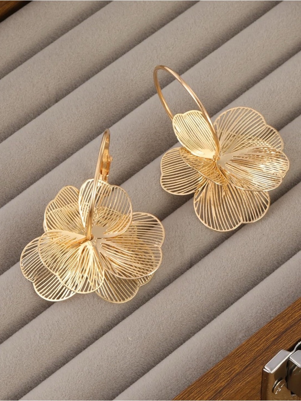 Gold Trendy Zara Flower Hoop Drop Earrings - Picture 4 of 5